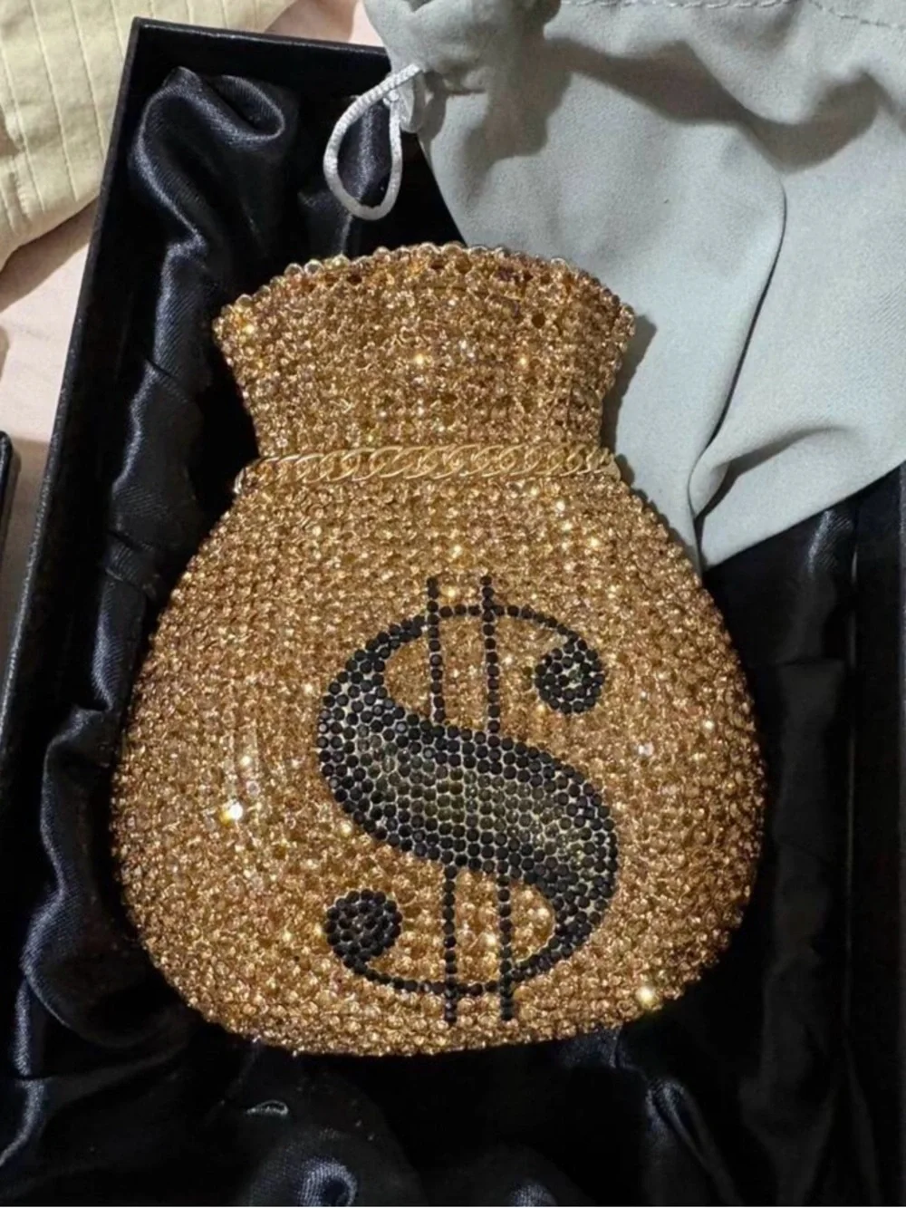 Money Clutch 💰✨ | women
